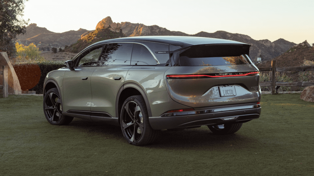 2025 루시드 그래비티 EV SUV 리뷰: 혁신적인 전기 SUV의 첫인상 5 루시드 그래비티
